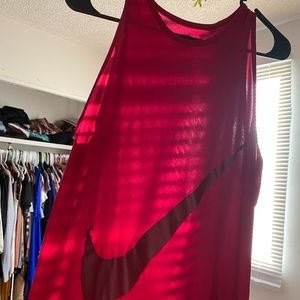 Nike workout top
